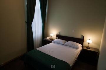 Фото номера Улучшенный одноместный номер Отель HOTEL CENTRAL CAREI г. Карей 6